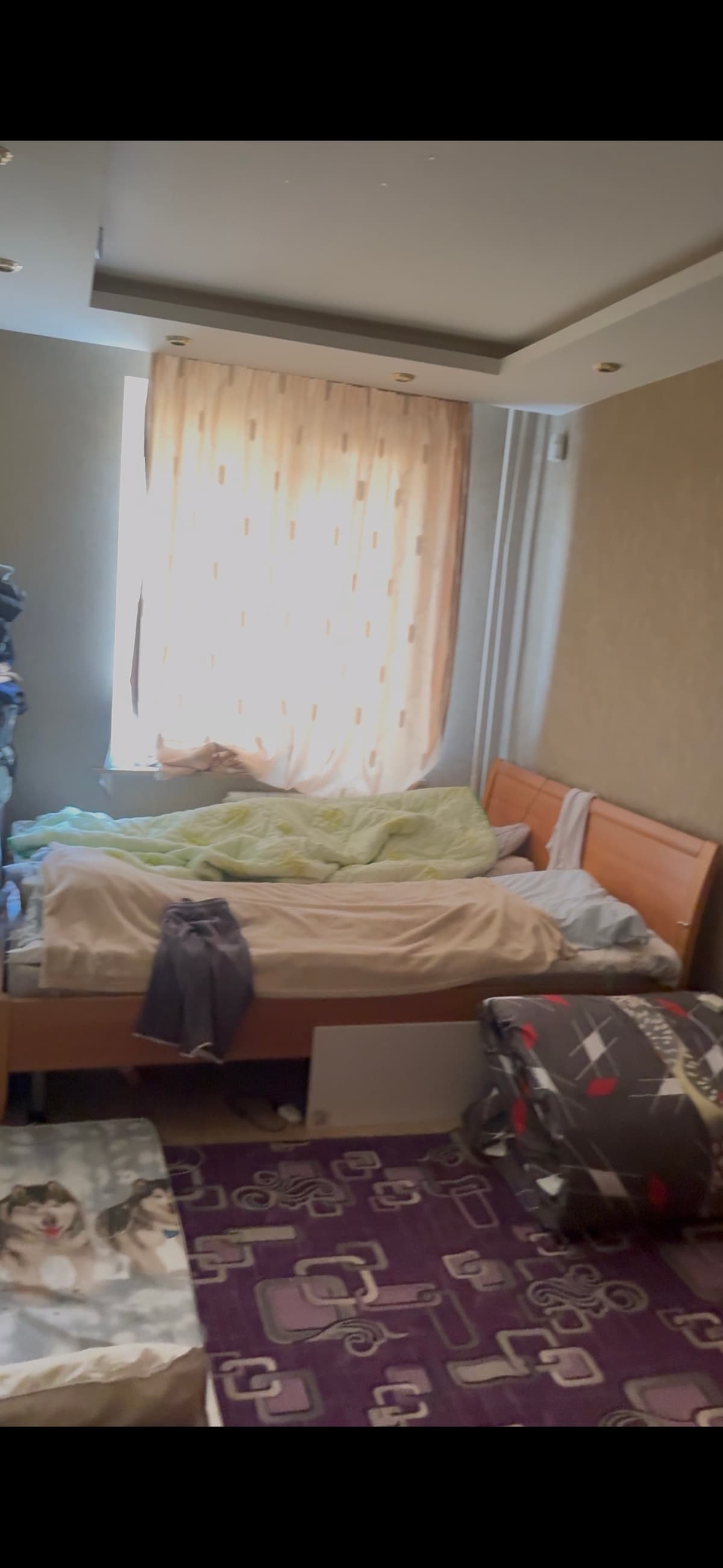 Кузьминки Метрого 1мин комнатага 1бала алам 4бала болуп жашайсыздар