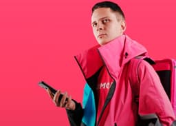 Курьер на своем вело 