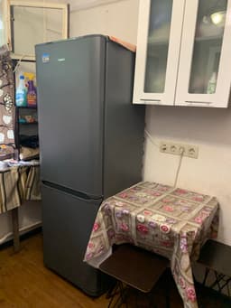 Салам 👋 
Комната берилет. Метро Авиамоторная менен Шоссе Энтузиастовтун ортосунда.